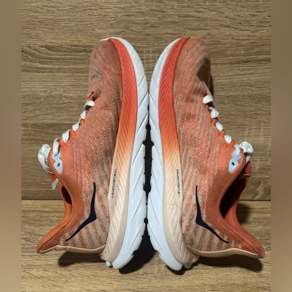 Hoka One One Mach 5 Women’s size 8 Running sneakers Orange Athletic gym Shoes 8B - Picture 5 of 11